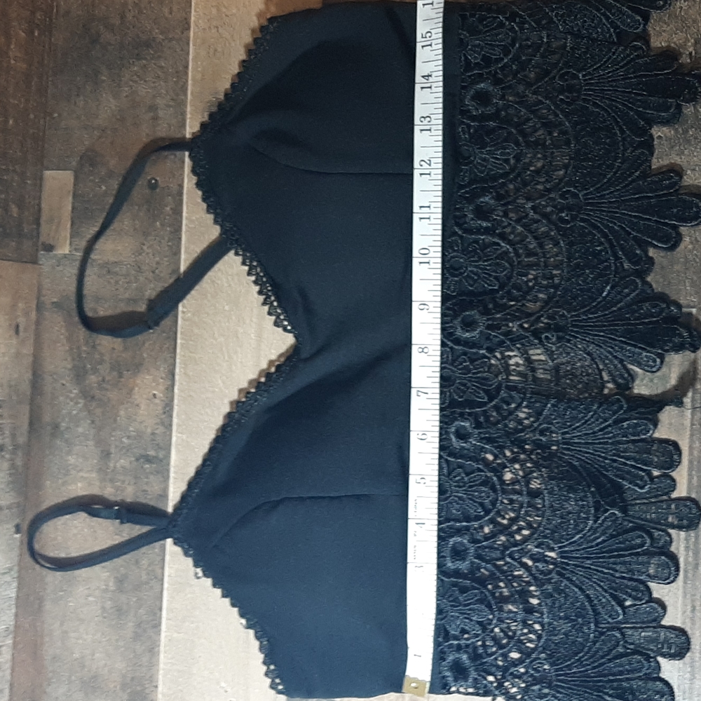 Angl  black crochet lace crop top. 449